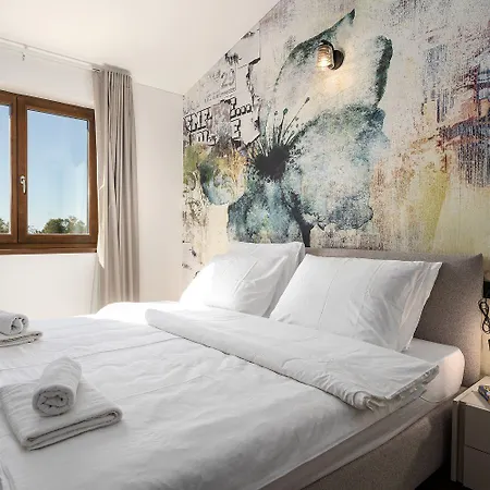 Malerische Steinvilla Mit Privatpool, Fantastischem Panoramablick, Garten Und Grill Višnjan